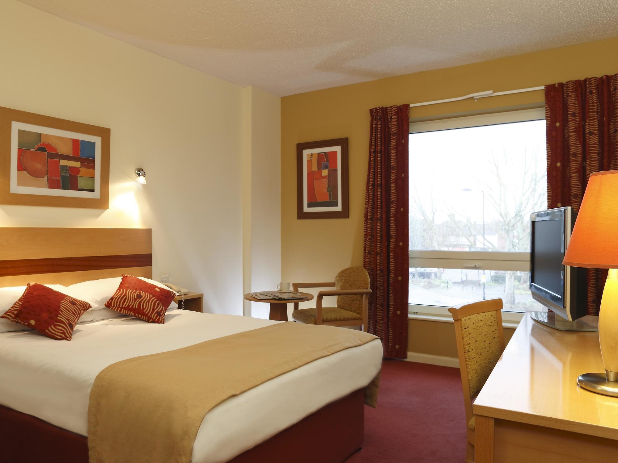 Leonardo Hotel Plymouth Quarto foto